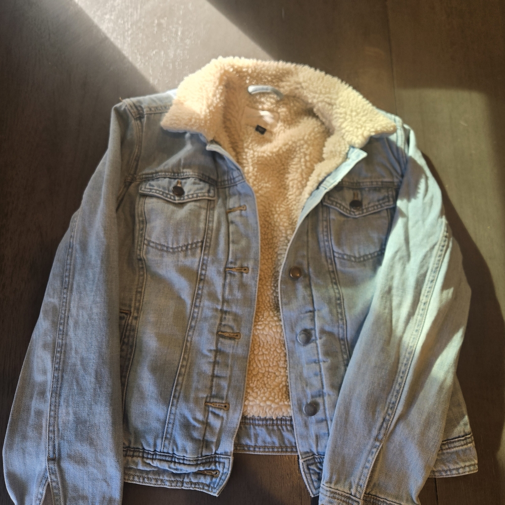Universal Thread Cream Sherpa Jacket